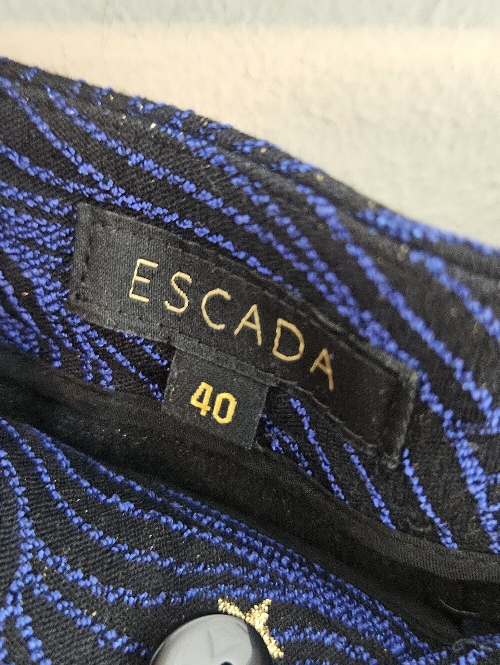 Escada Star Trouser Pants Navy Blue Embroidered Tapered Leg 40 Women's 10 - Picture 6 of 9